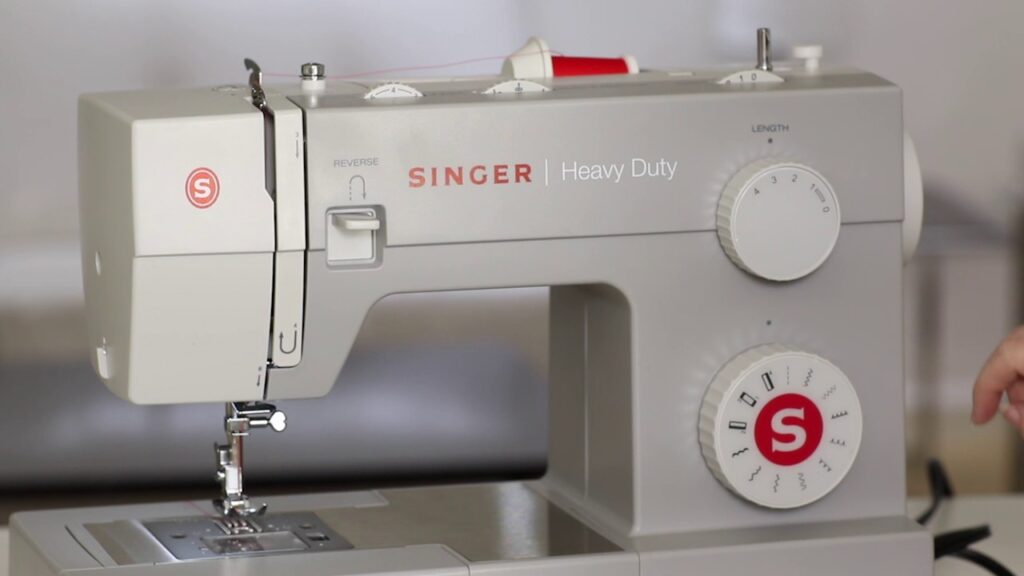 Singer 4432 Vs Singer 4452 Reasons to Use a Singer Sewing Machine